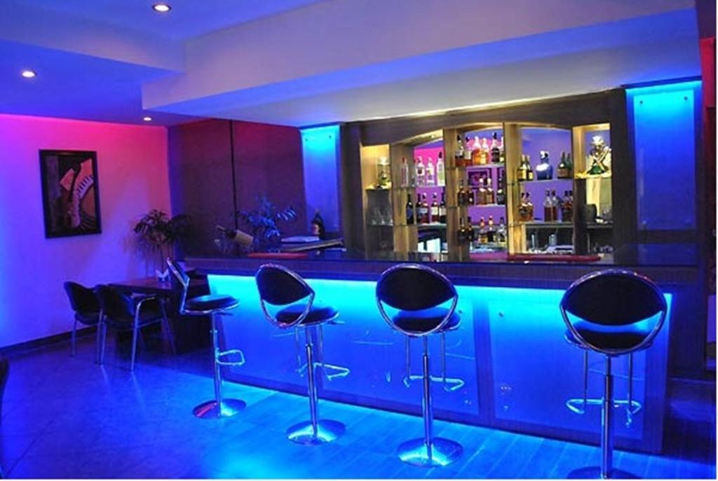 Treebo Trend Gk Conifer Hotel ดารัมซาลา ภายนอก รูปภาพ