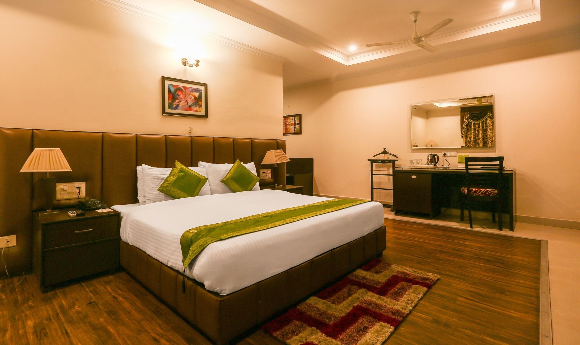 Treebo Trend Gk Conifer Hotel ดารัมซาลา ภายนอก รูปภาพ